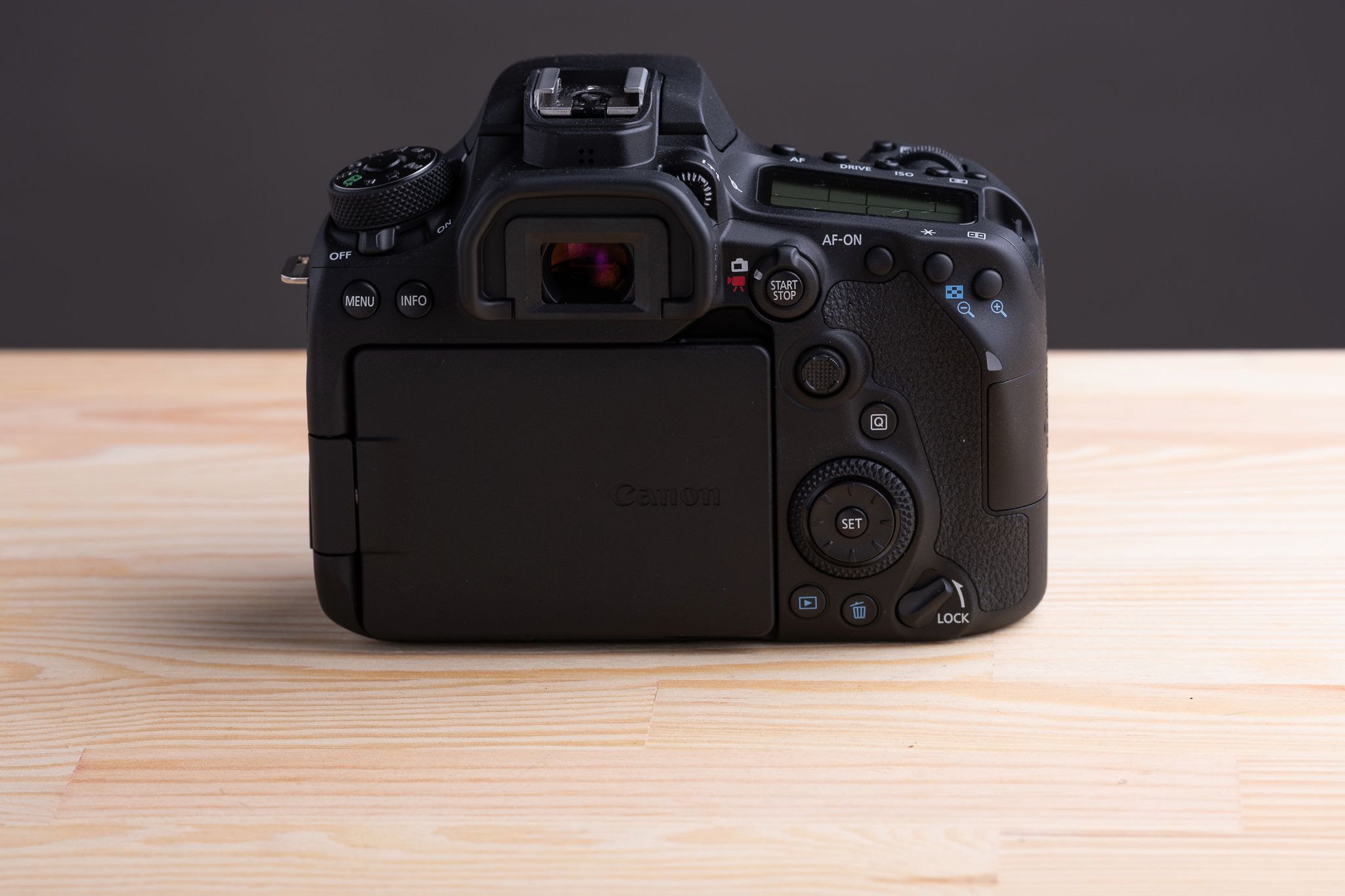 Canon EOS 90D: Kilka chwil z zaawansowaną lustrzanką APS-C [recenzja] 4