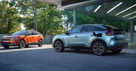 Citroen C4 i e-C4: Rewolucja w klasie?