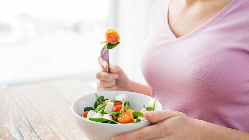 Zdrowe jedzenie – produkty, zasady zdrowego odżywiania