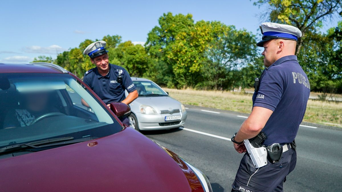 Od lat najczęstszą przyczyną wypadków jest zbyt duża prędkość, często zupełnie niedostosowana do panujących warunków.