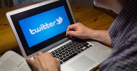 Twitter kończy 11 lat. Korzysta z niego prezydent USA, papież i rewolucjoniści