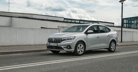 Test: Dacia Logan pokazuje, że za ok. 50 tys. zł można kupić nowe, sensowne auto
