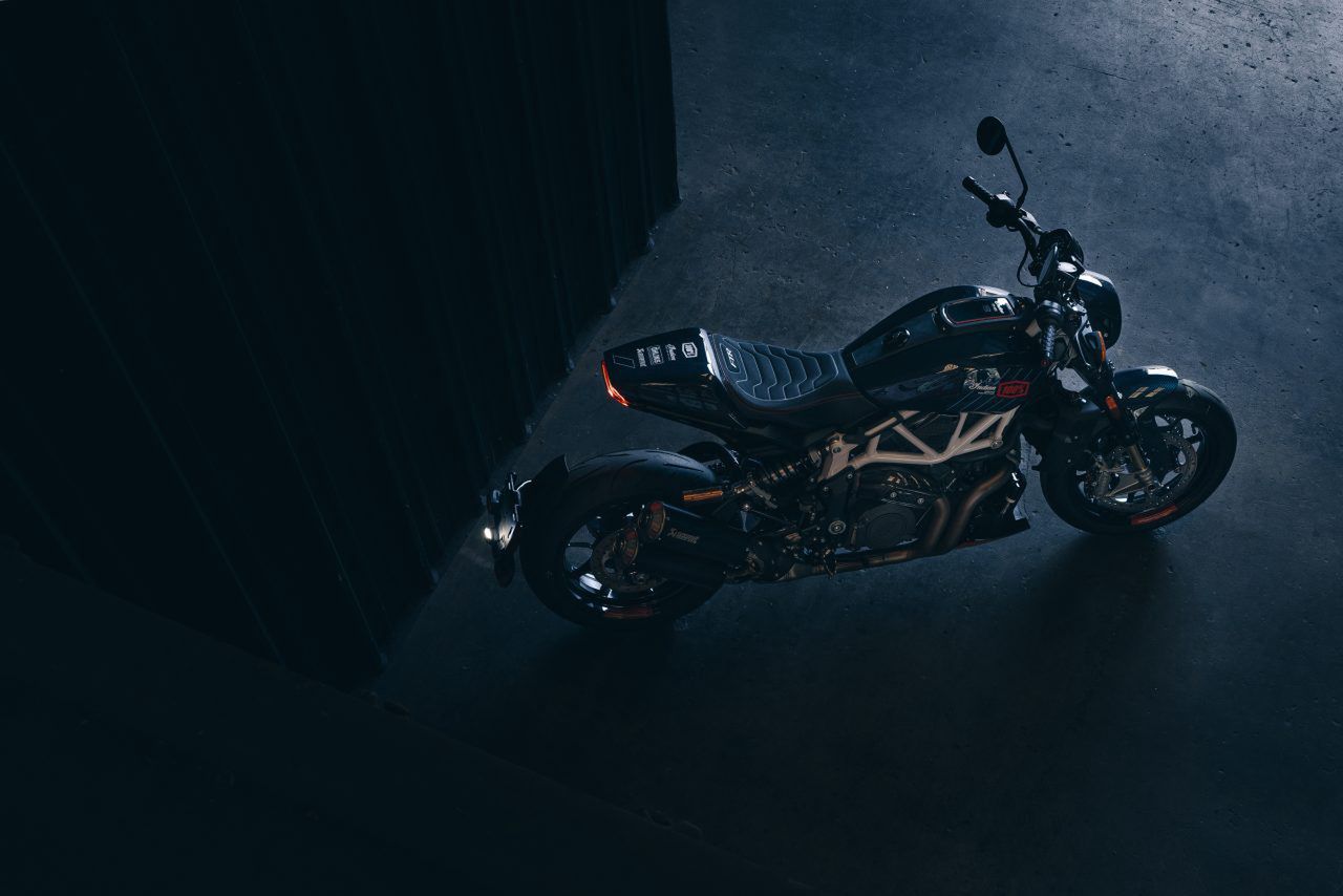 Indian FTR x 100% R Carbon