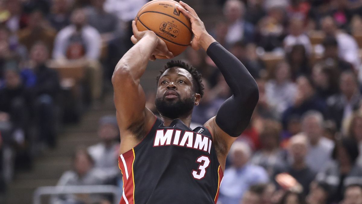 Zdjęcie okładkowe artykułu: Getty Images / Tom Szczerbowski / Na zdjęciu: Dwyane Wade