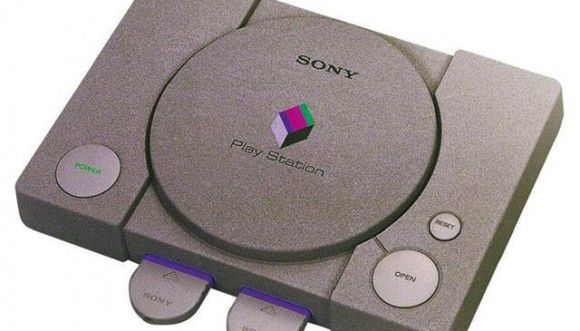 PlayStation niejeden miała… kształt 2