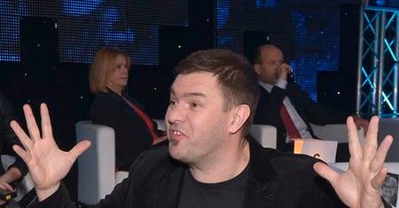 "rodzinka.pl": Policyjna afera z udziałem Tomasza Karolaka