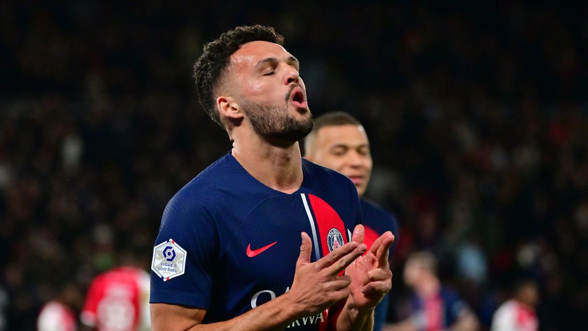 Getty Images / Christian Liewig  / Na zdjęciu: Goncalo Ramos miał niewiele powodów do radości podczas przygody z PSG