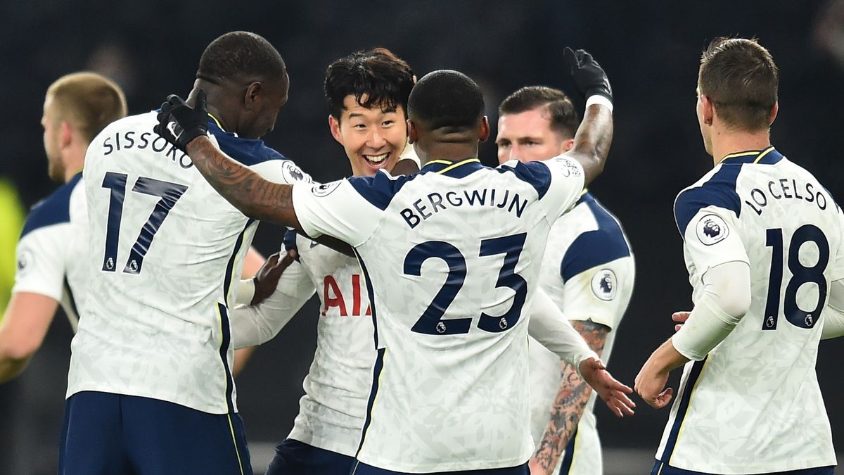 PAP/EPA / Glyn Kirk / Na zdjęciu: piłkarze Tottenhamu Hotspur
