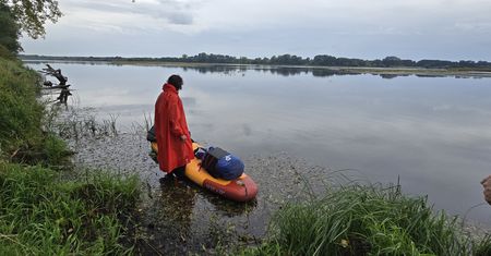 Przeszedł Wisłę pieszo. Jan Dąbrowski dotarł do Płocka po 18 dniach i blisko 400 kilometrach!