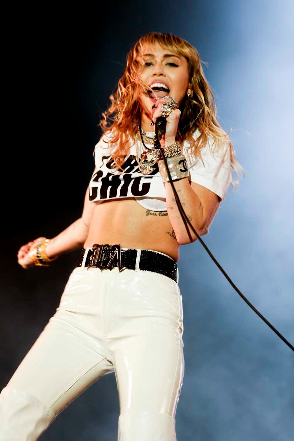 Miley Cyrus - podczas Orange Warsaw Festiwal 2019