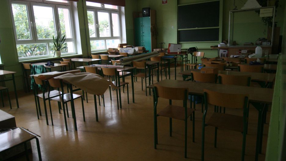 Dyrektorka zawieszona po pierwszym dniu nauki