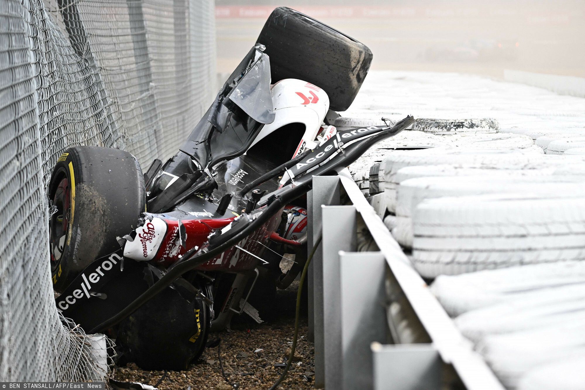 Groźny wypadek podczas wyścigu Formuły 1 na torze Silverstone