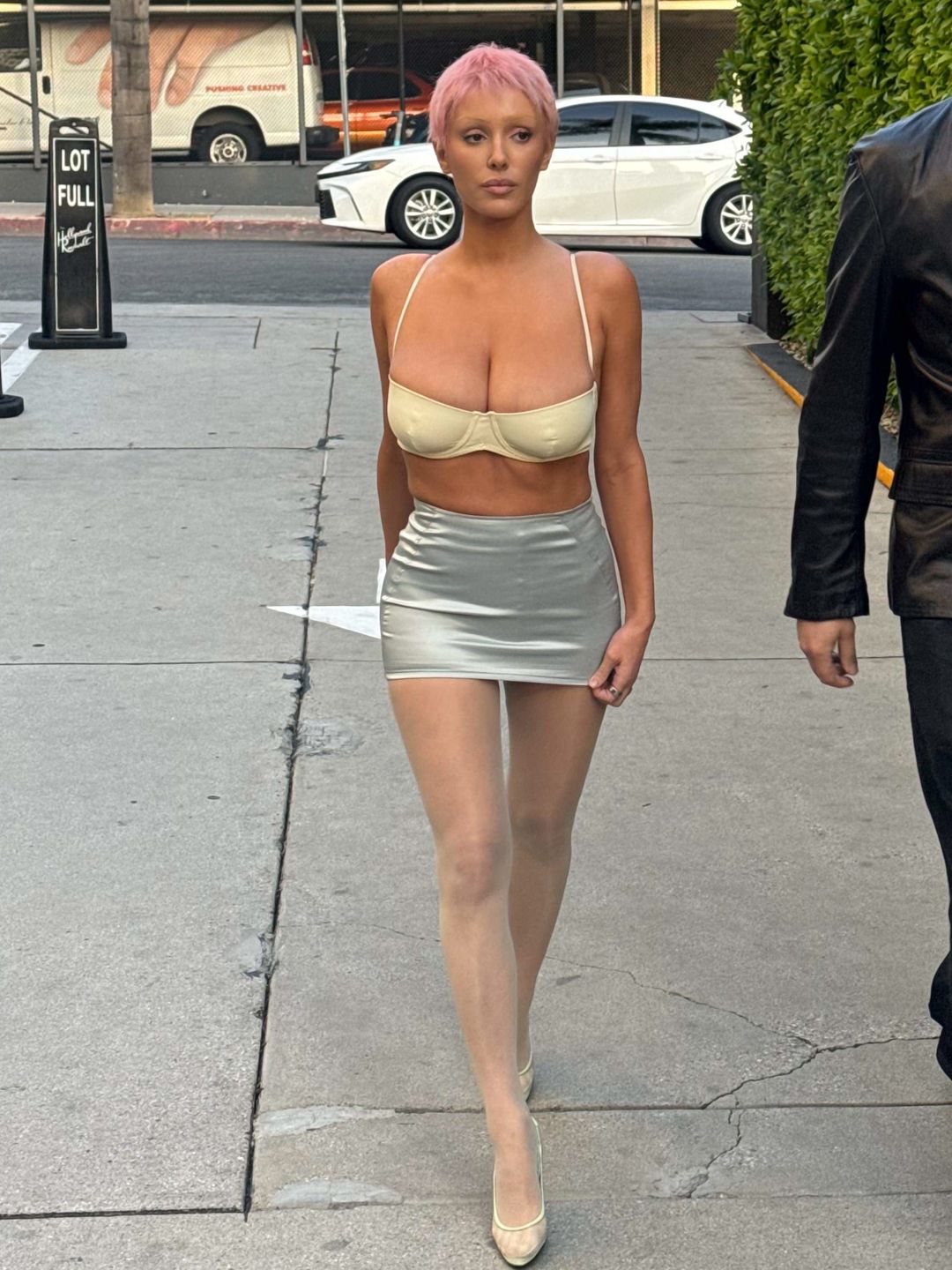 Bianca Censori, Luty 2026