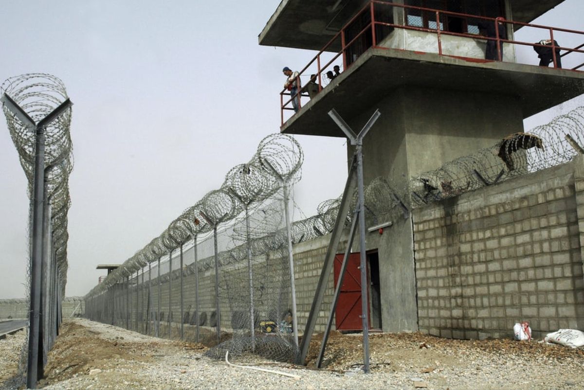 Więzienie Nasiriyah w Iraku, wybudowane przy pomocy armii amerykańskiej