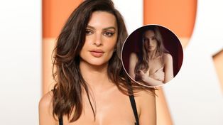 Emily Ratajkowski poszła na całość. Pozuje bez ubrań i zakrywa biust tylko dłońmi [ZDJĘCIA]