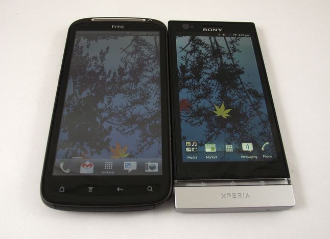 HTC Sensation vs Sony Xperia P - porównanie jasności ekranów