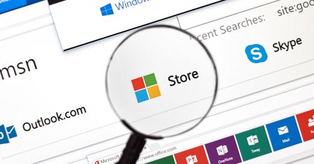 Zdjęcia Google jako aplikacja UWP? Do sklepu w Windows 10 trafiła zainfekowana podróbka