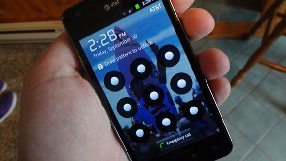 Dziurawy Galaxy S II pozwala na ominięcie kodu odblokowującego [wideo] 1