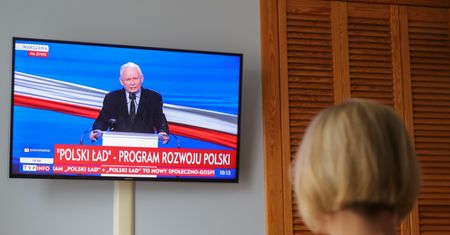 TVP na pierwszych miejscach na pilocie. Ustawa niezgodna z prawem?