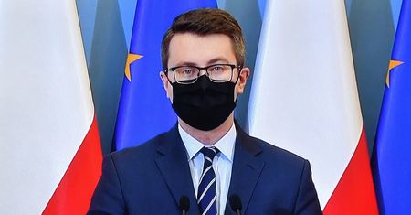 Kiedy otwarcie ogródków w restauracjach? Rzecznik rządu skomentował