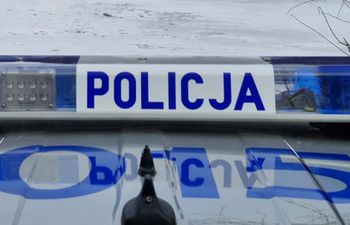 Dramat w Poznaniu. Zaatakował matkę nożem, potem się zabarykadował