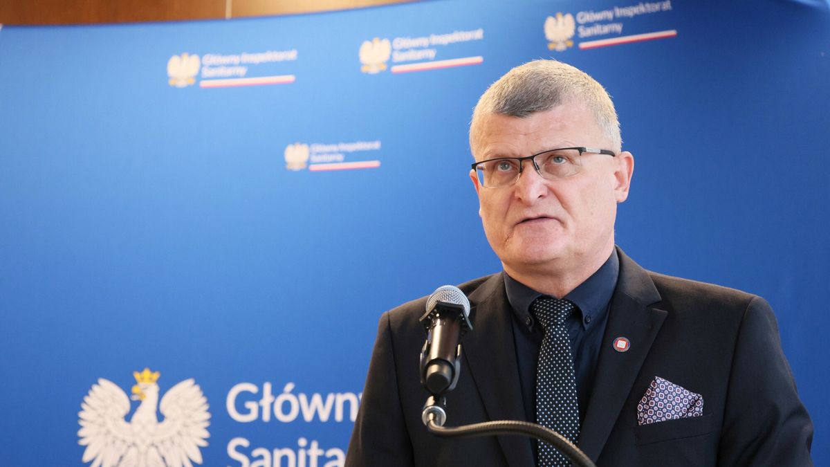 Briefing dot. aktywno?ci sanepidu podczas wakacji
Fot. Pawel Wodzynski/East News, Warszawa, 24.06.2024.  GIS. Briefing z udzia?em glownego inspektora sanitarnego Pawla Grzesiowskiego (n/z) dot. aktywnosci sanepidu podczas wakacji.
Pawel Wodzynski