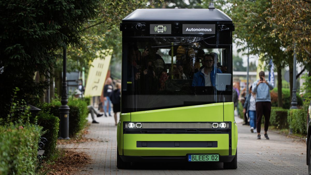 Pierwszy we Wrocławiu autobus bez kierowcy