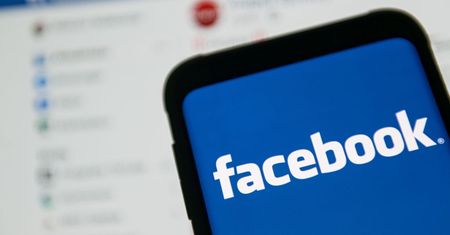 Facebook protestuje. Zablokował możliwość publikacji i wyświetlania