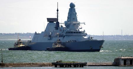 Doradca Kremla ostrzega: "Otworzymy ogień, jeśli zbliżycie się do Krymu"
