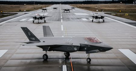 Jednak nie kupią F-35? Boją się nieprzewidywalności USA