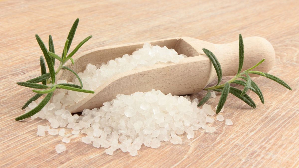 Sól kłodawska to surowiec, który zawiera śladowe ilości wielu mikroelementów niezbędnych do prawidłowego funkcjonowania organizmu człowieka