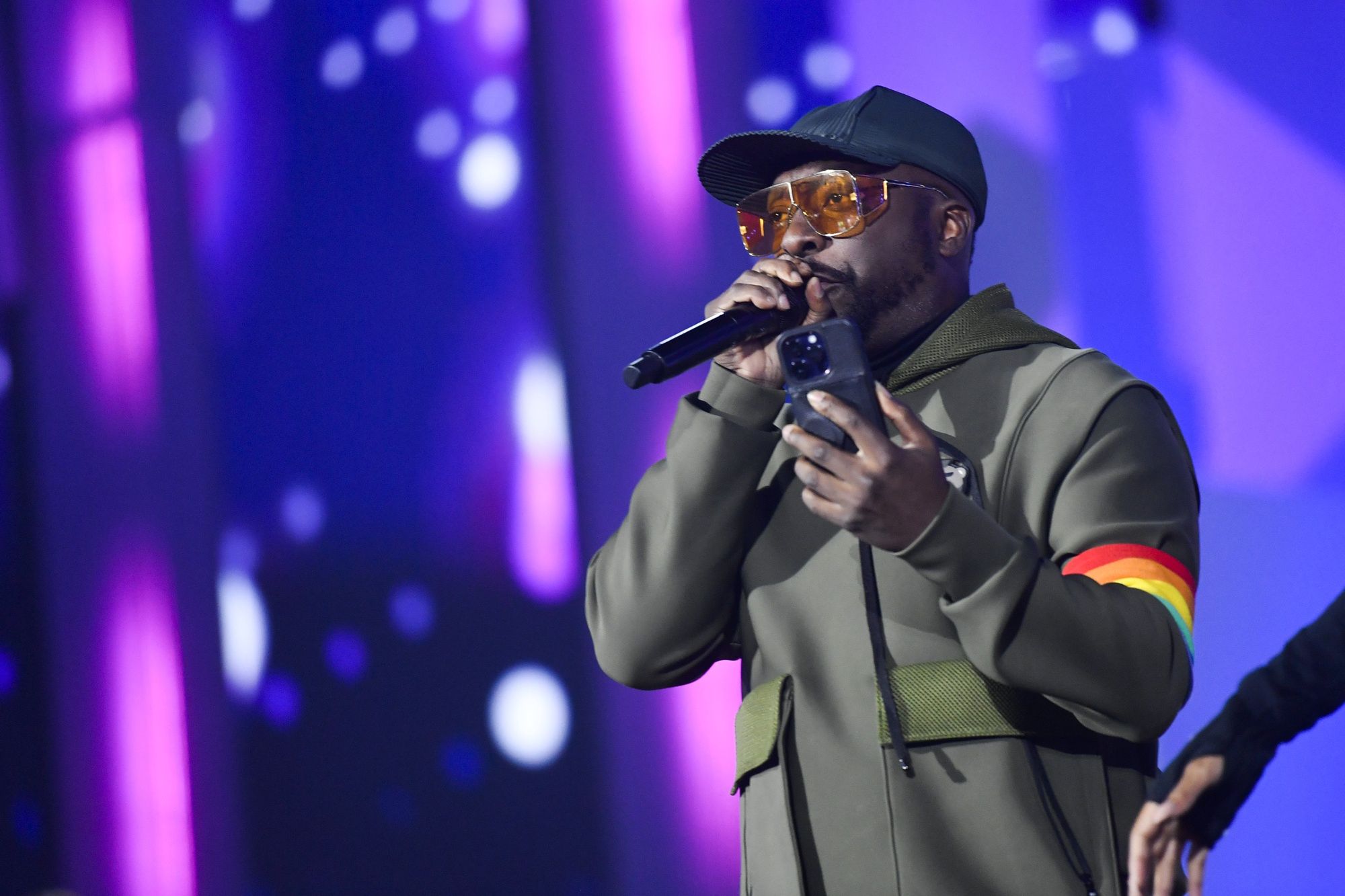 Tomasz Kammel wyjaśnia sprawę tęczowych opasek Black Eyed Peas na "Sylwestrze Marzeń"