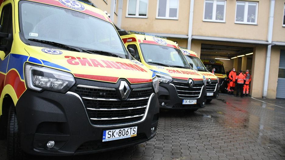 Nowe ambulanse trafiły do pogotowia w Katowicach.