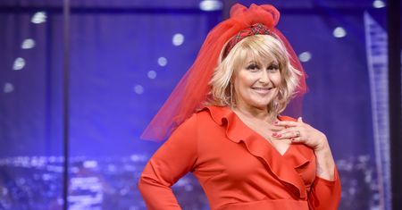 Katarzyna Skrzynecka z dekoltem. Poprosiła męża, by zrobił jej "fajne zdjęcie"