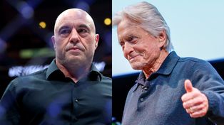 Rogan do Michaela Douglasa: "Co wy, do cholery, robicie?!"