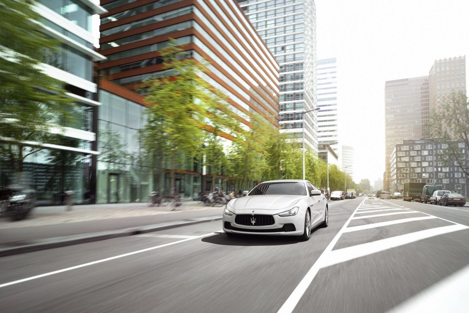 2014 Maserati Ghibli - Włosi wiedzą, co to piękno [galeria] 46