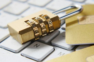 Polacy stawiają na proste do wykrycia hasła 