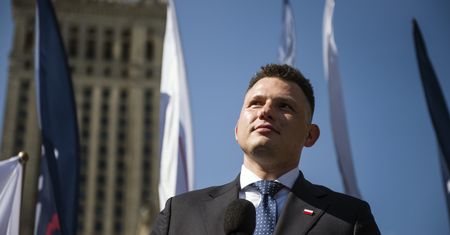 Trzaskowski "grillowany" przez Mentzena. 5 najważniejszych twierdzeń na YouTube
