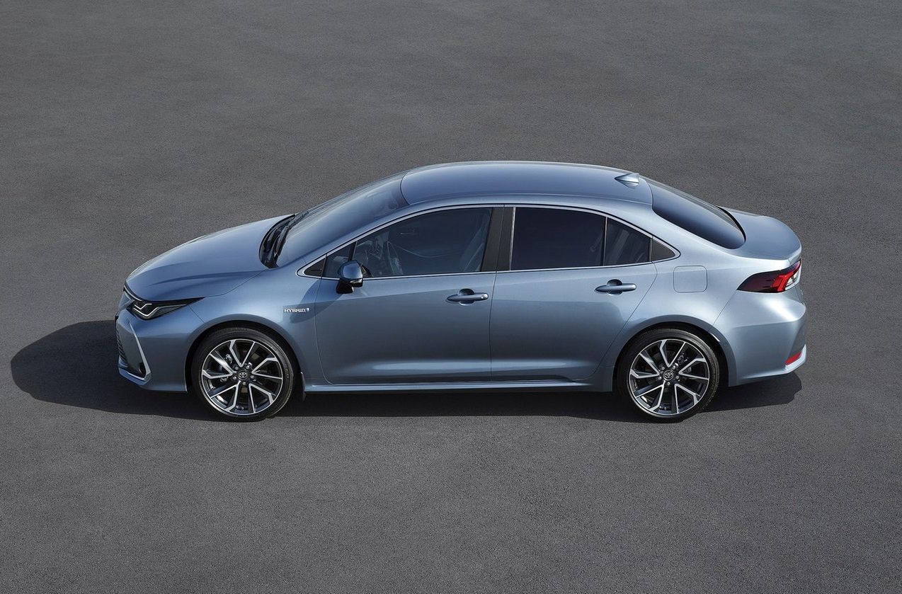 Toyota Corolla Sedan