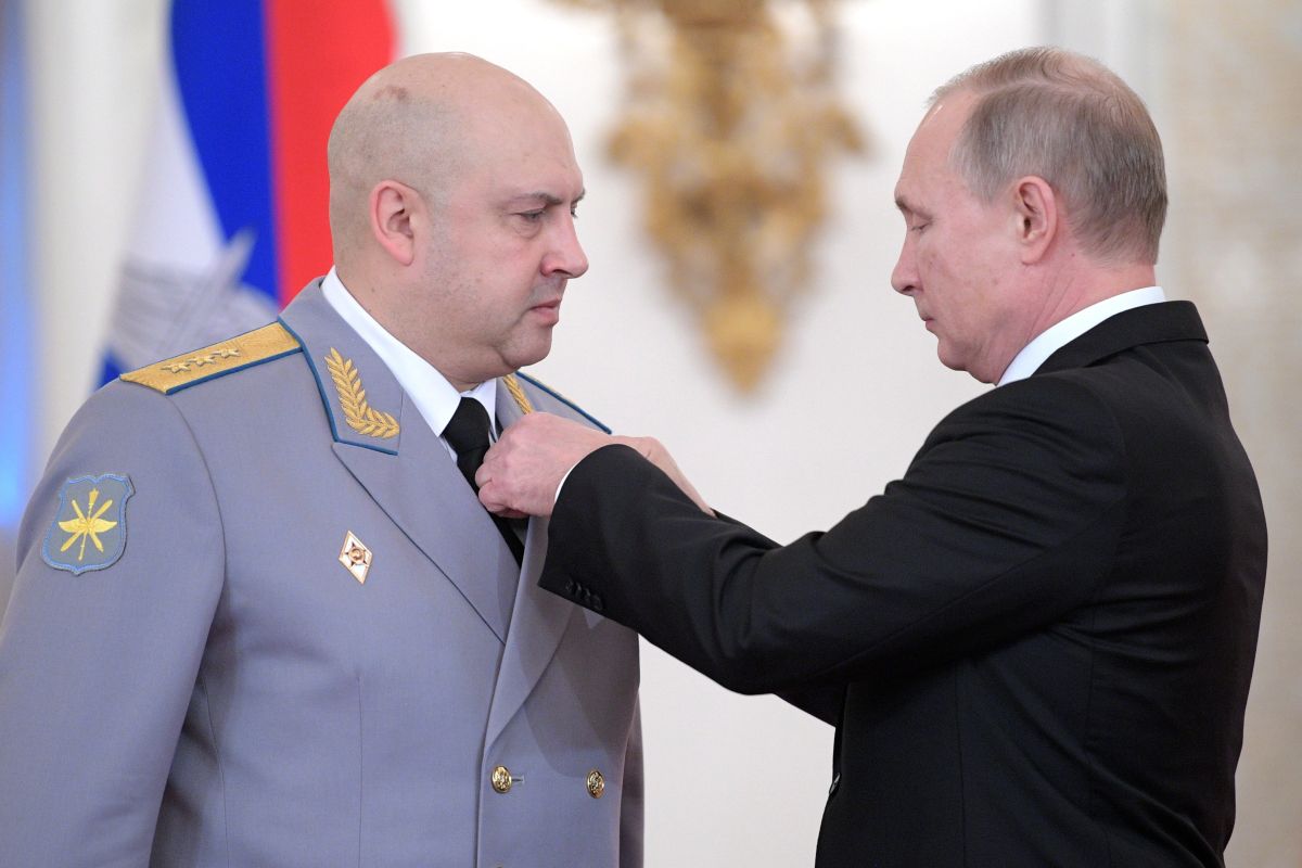 ''Znikający generałowie'' w Rosji. Co się dzieje z Surowikinem?