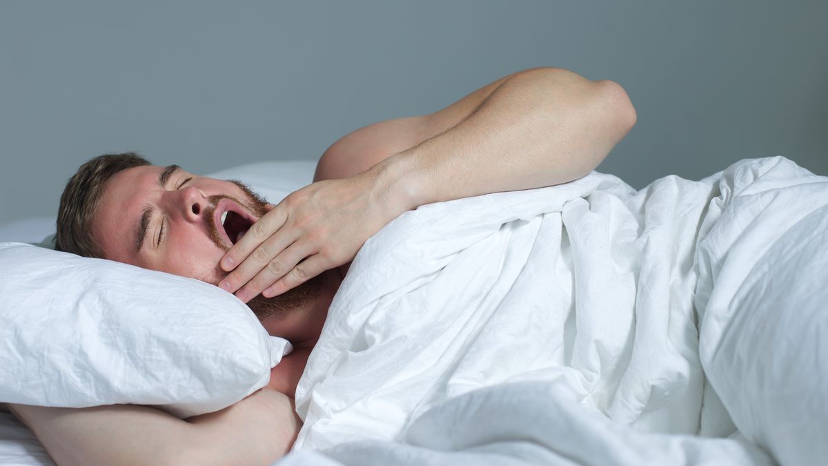 Dlaczego lepiej nie spać z otwartymi ustami?