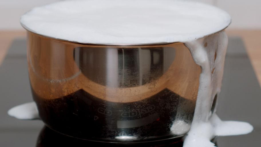 Co zrobić, aby mleko nie wykipiało?