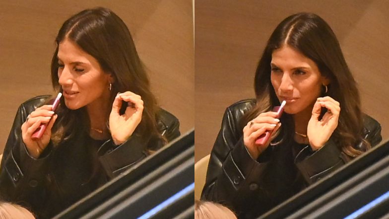 Weronika Rosati puszcza dymka w restauracji fast foodowej