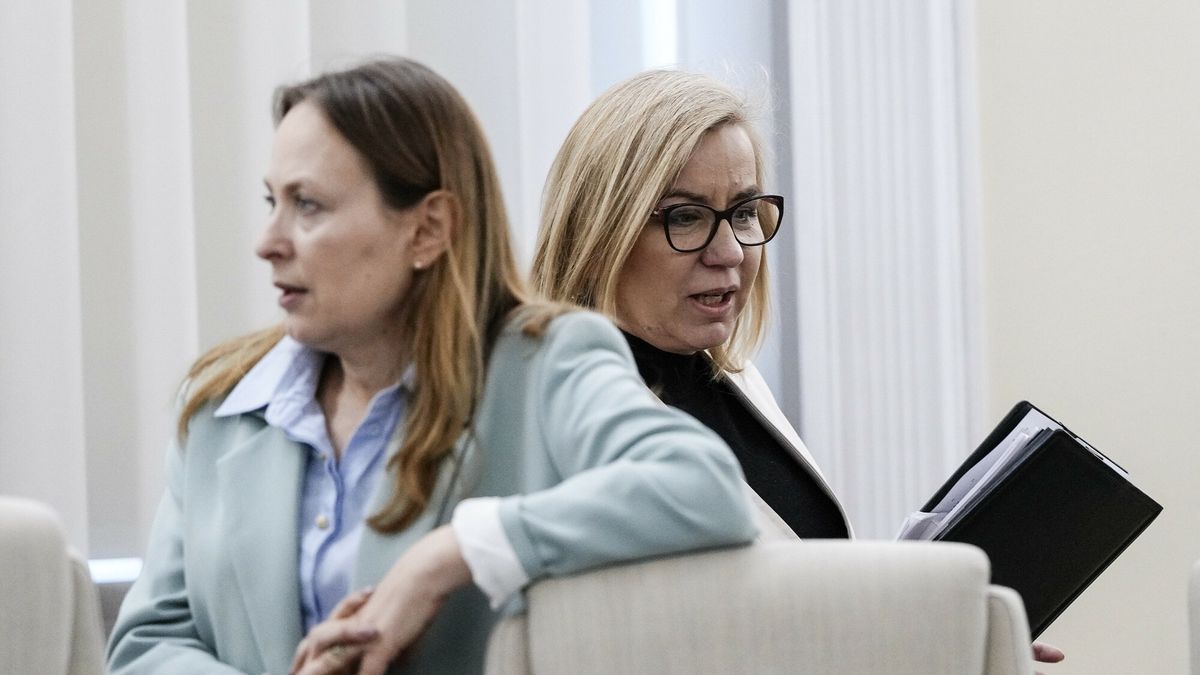 Posiedzenie rz?du (17.03)
17.03.2026 Warszawa Posiedzenie Rady Ministrow fot. Marysia Zawada/REPORTER
N/z: Katarzyna Pelczynska-Nalecz, Paulina Hennig-Kloska
Marysia Zawada/REPORTER