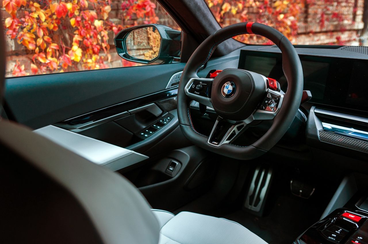 BMW M5 (G90)