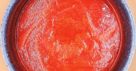 Przetwory pomidorowe i ich wpływ na zdrowie. Od passaty aż po ketchup