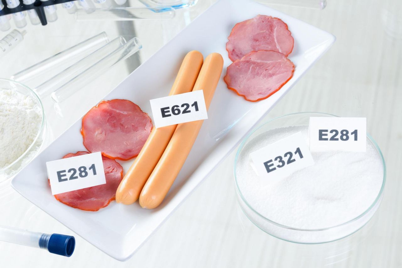 Niezdrowe produkty, które masz w kuchni. O które chodzi? (WIDEO)