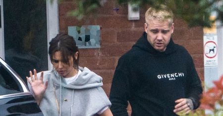 Świeżo upieczony singiel Liam Payne wychodzi z rodzinnej imprezy w towarzystwie Cheryl Cole (ZDJĘCIA)