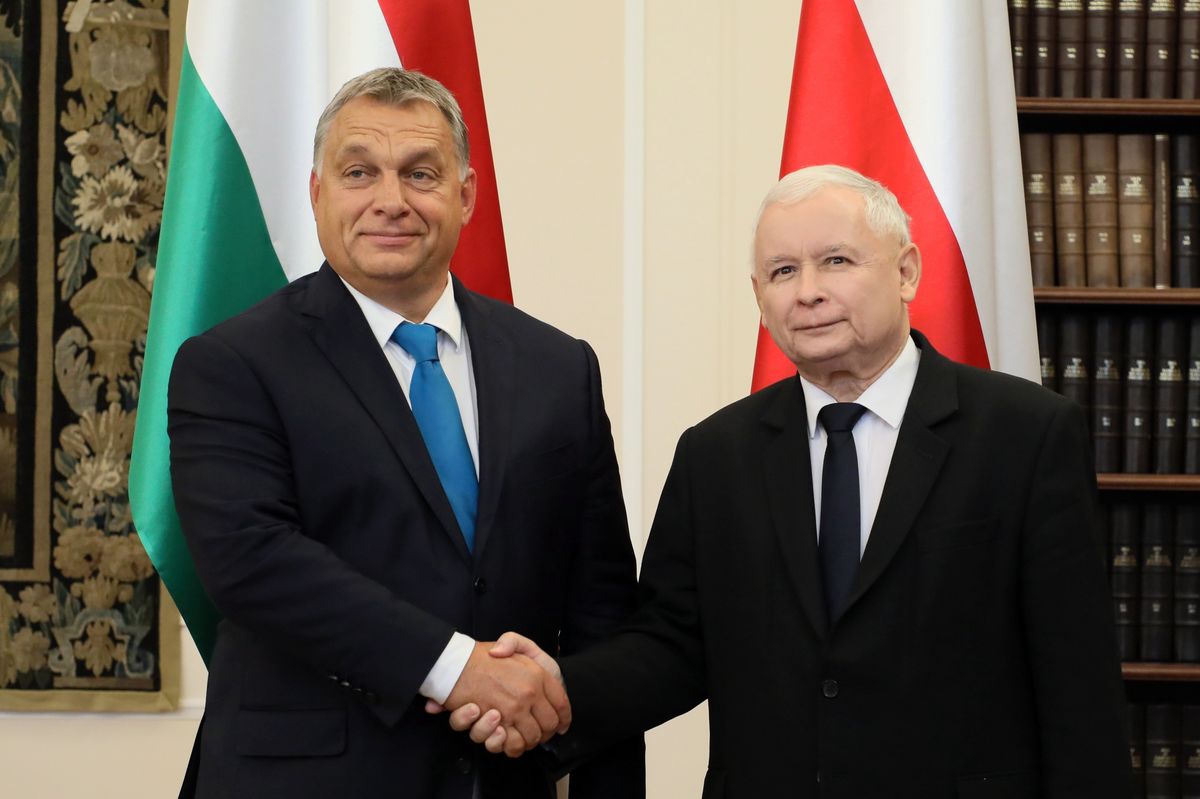 Viktor Orban i Jarosław Kaczyński w 2017 roku w Warszawie 