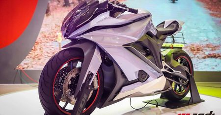 Żarty z chińskich motocykli się skończyły. Jedi K750 robi wrażenie